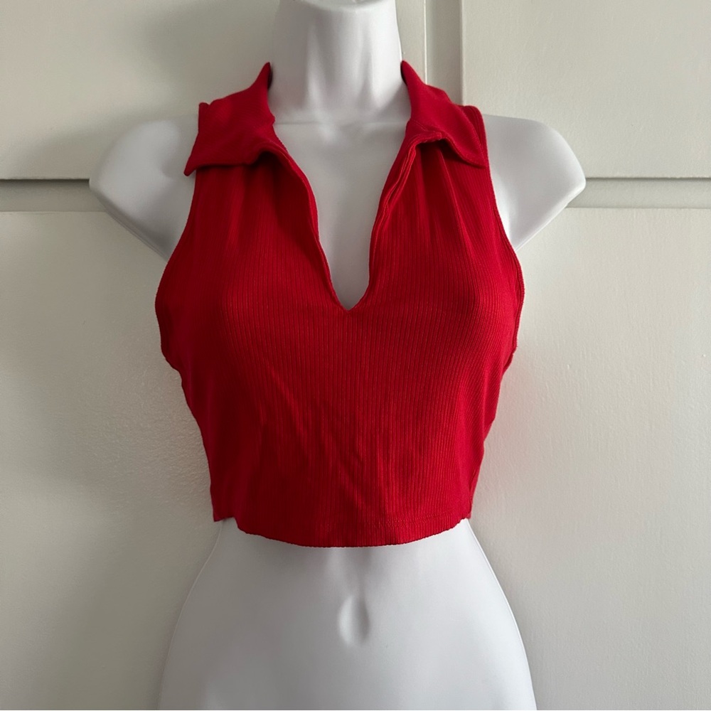 Forever 21 90s Baby Red Sleeveless Ribbed Crop Top With Collar